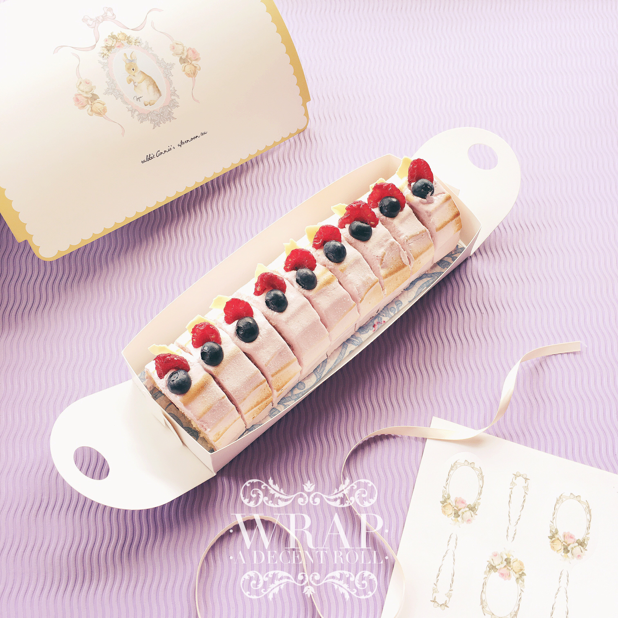 覆盆子白巧克力手指蛋糕卷 Rafina by 熊谷裕子