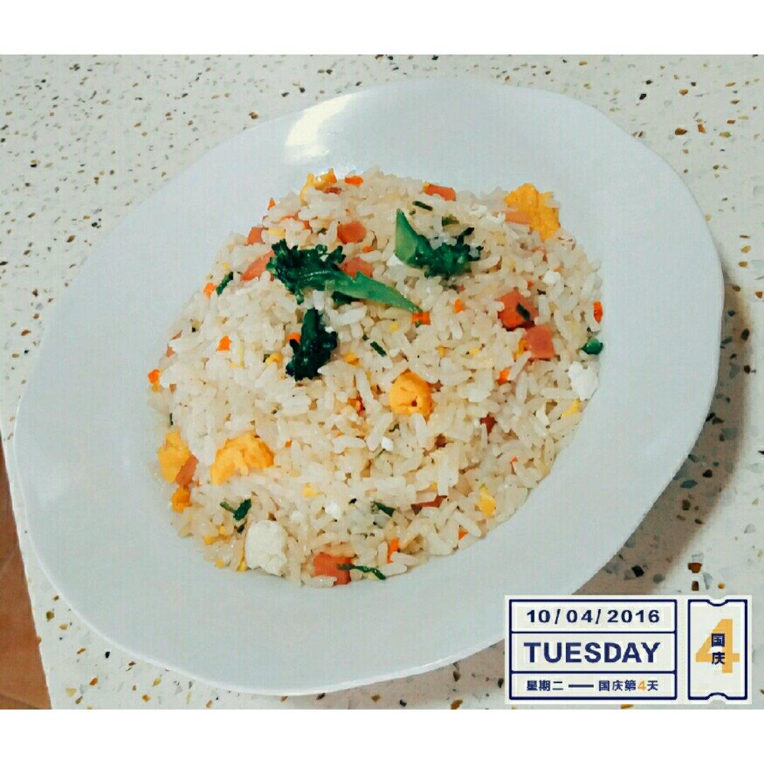 粒粒炒饭（米饭不粘粒粒分明的方法）