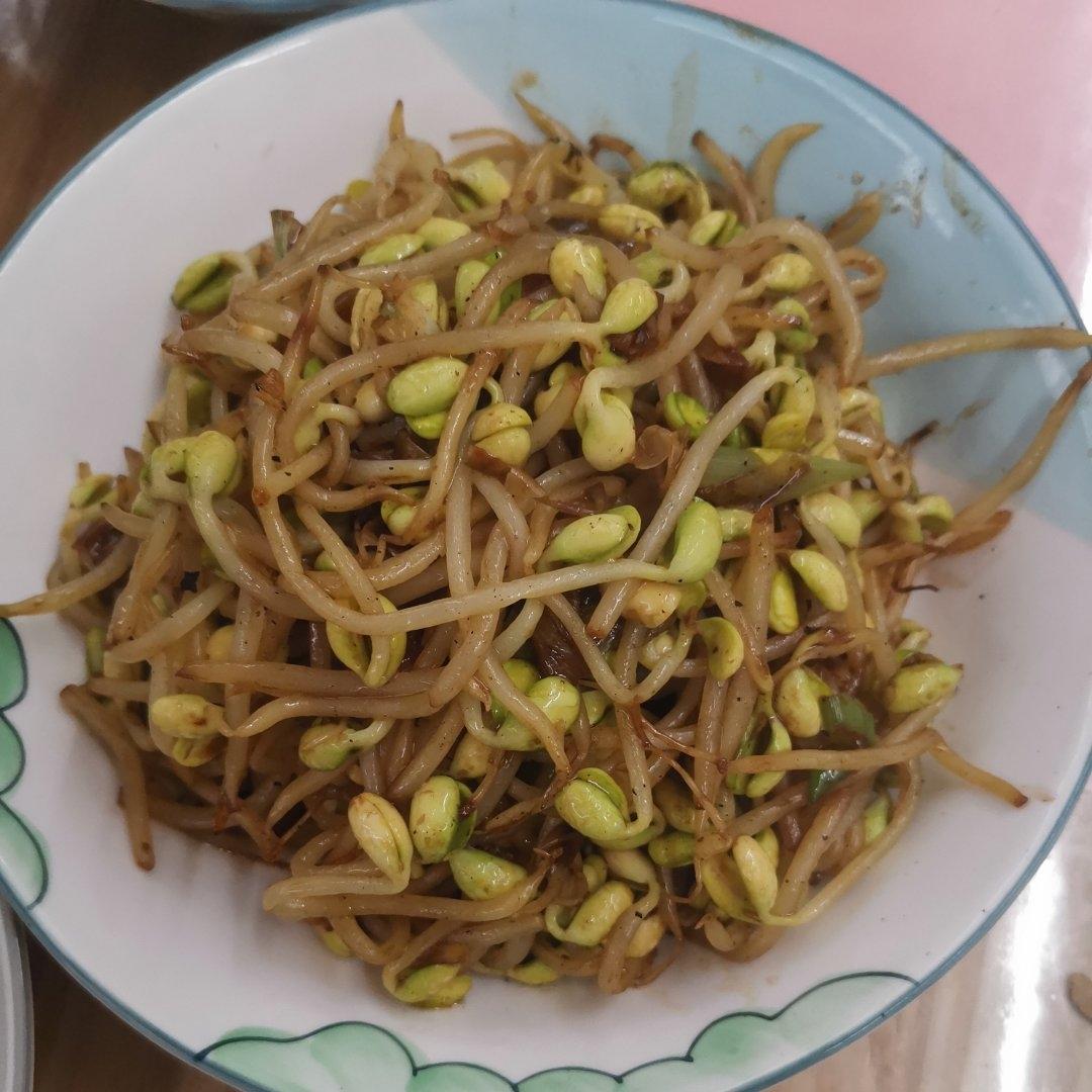 炒黄豆芽