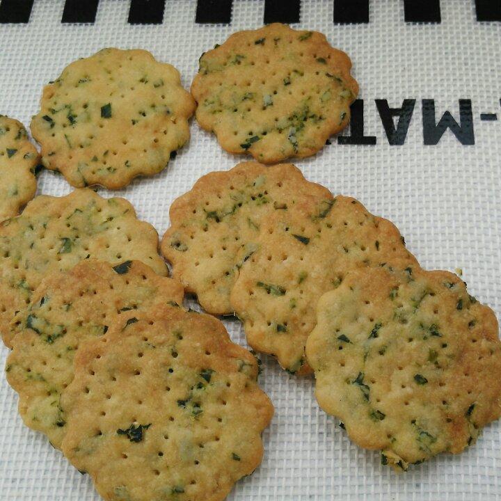 嘎嘣脆——香葱苏打饼干