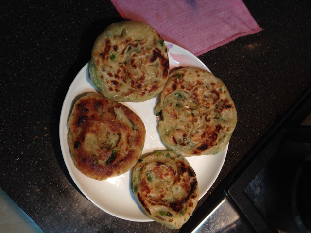 自制葱油饼