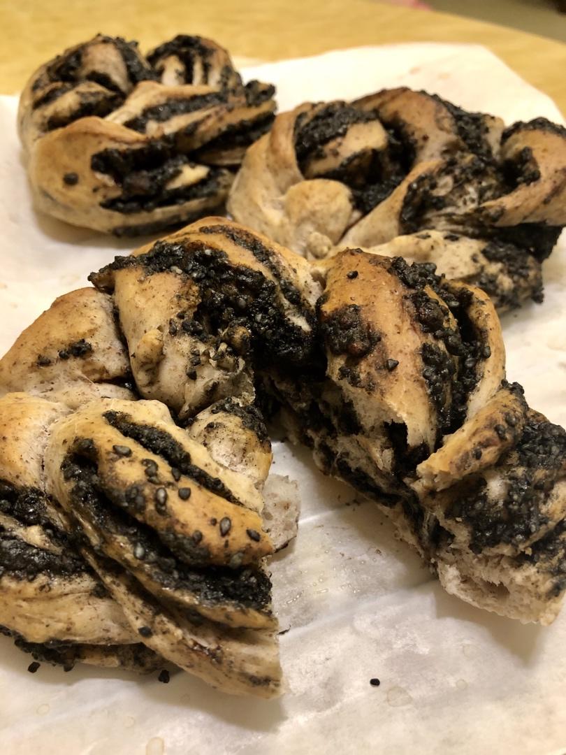 🌸养生黑芝麻红糖全麦fafa软欧面包（波兰种）