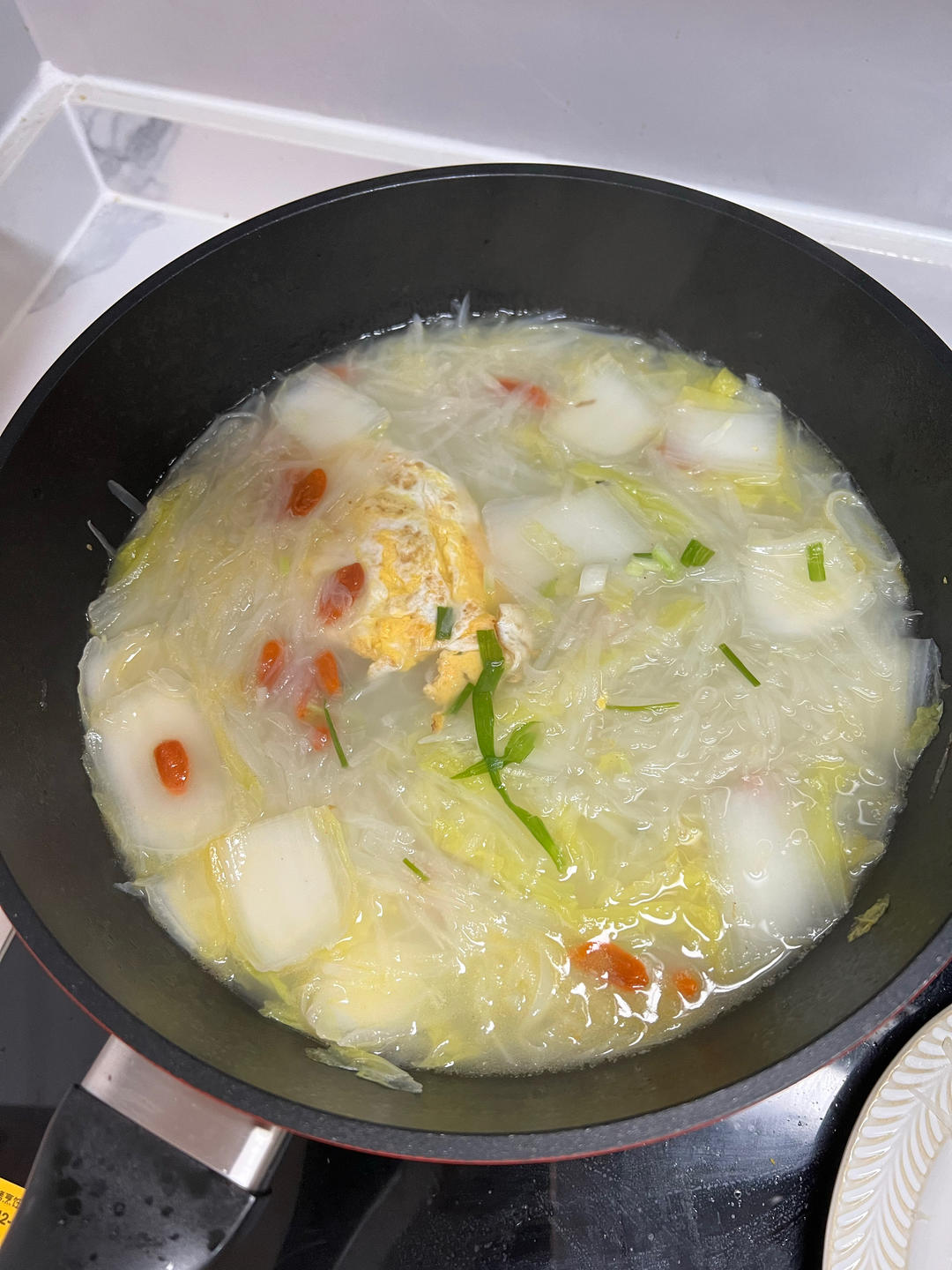 🌈冬天必喝的汤～萝卜白菜汤！简单又美味