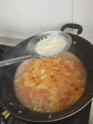 西红柿鸡蛋疙瘩汤的做法 步骤7