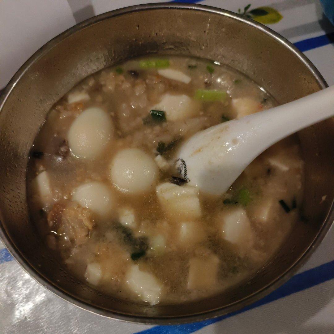 能让孩子一碗饭很快下肚的西施豆腐