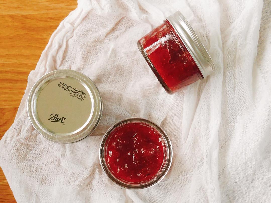 《Tinrry下午茶》番外篇-满满果肉的草莓果酱