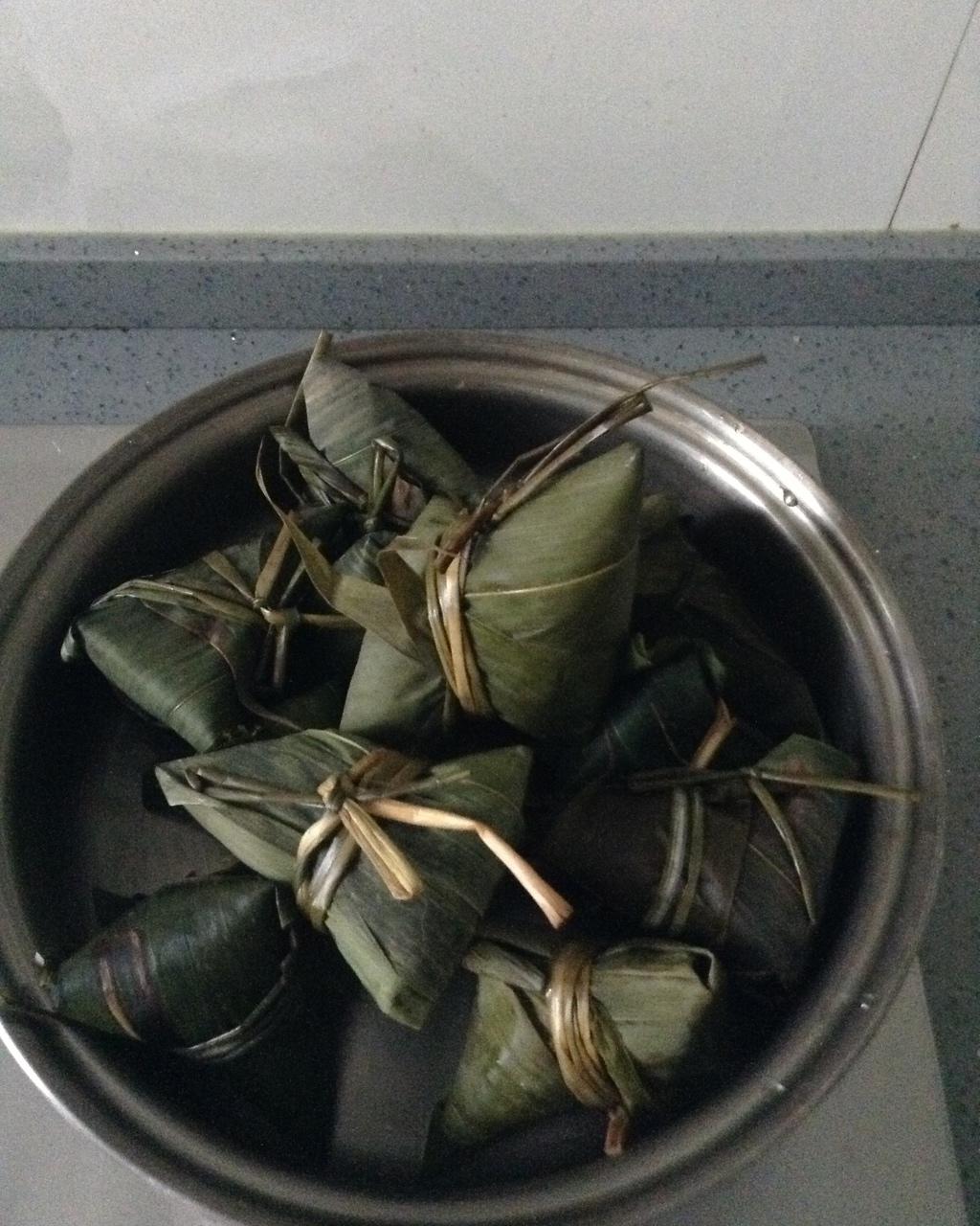 四角长粽子的包法（有视频）