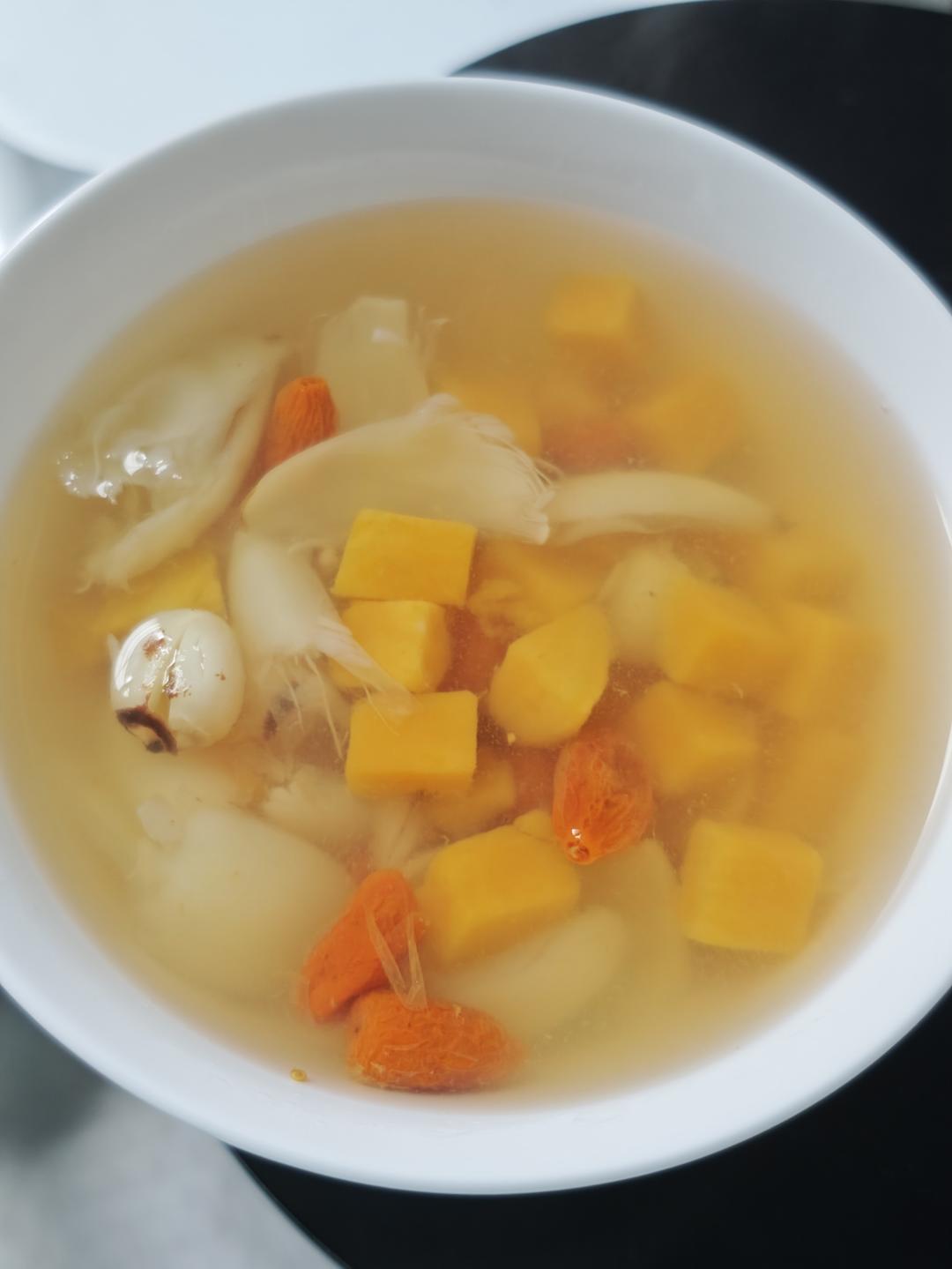 鲜百合红薯糖水