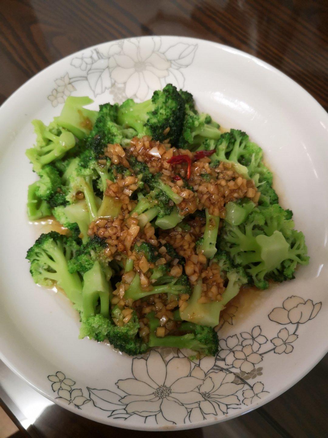 蚝油蒜蓉西兰花
