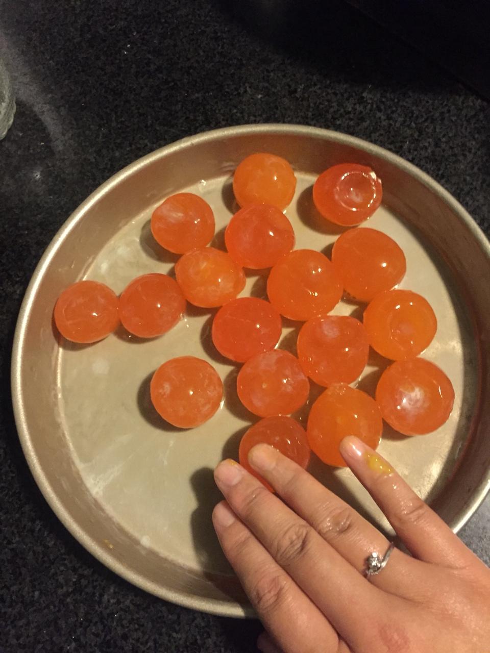 广式月饼—蛋黄莲蓉月饼