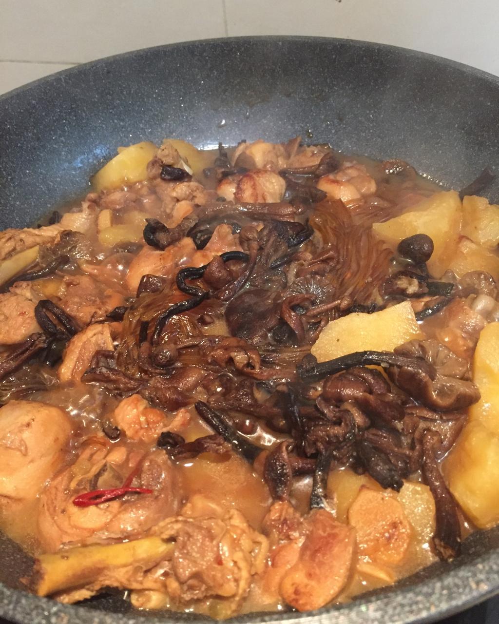 手机用户6432_6x72做的小鸡炖蘑菇