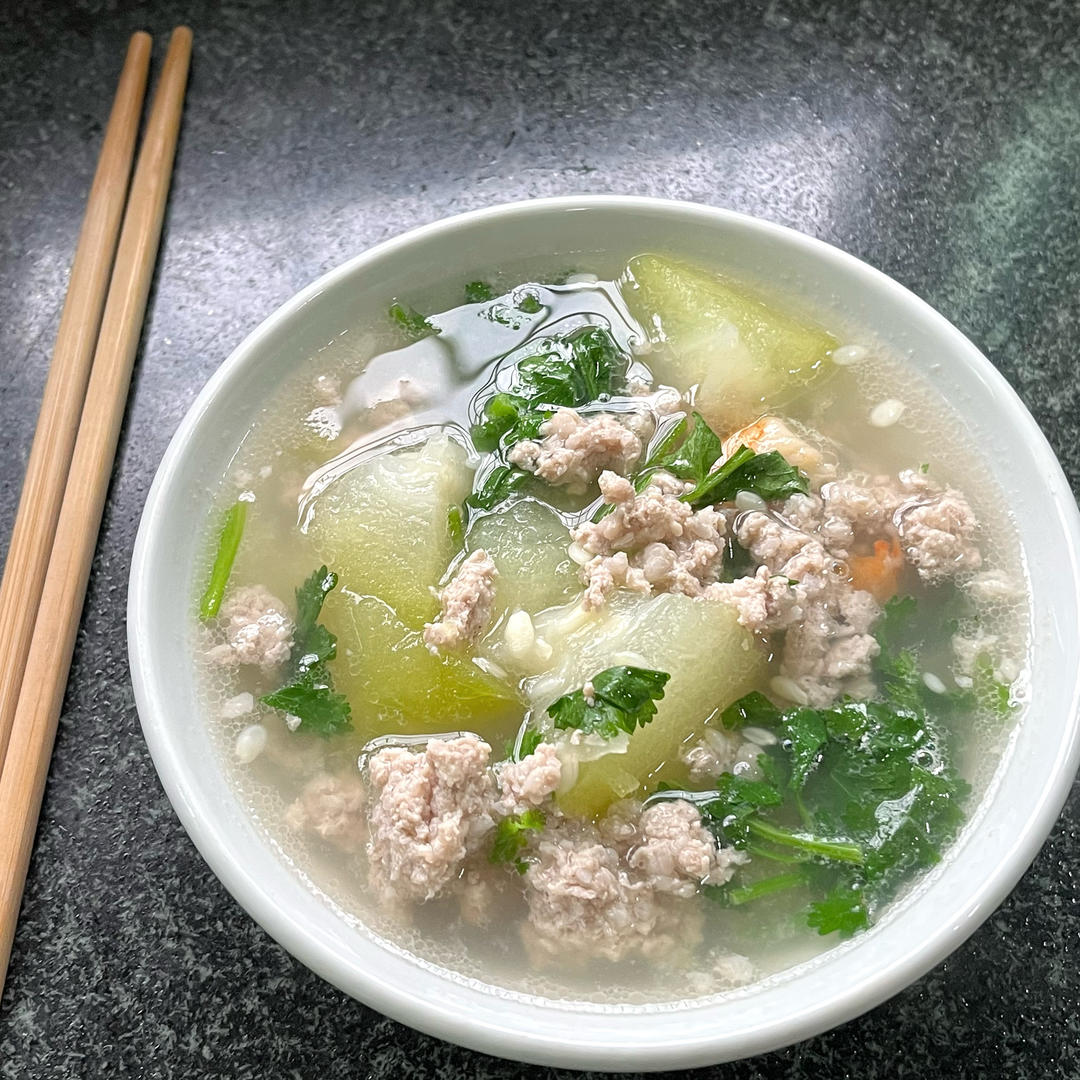 清热解暑丨冬瓜肉末汤