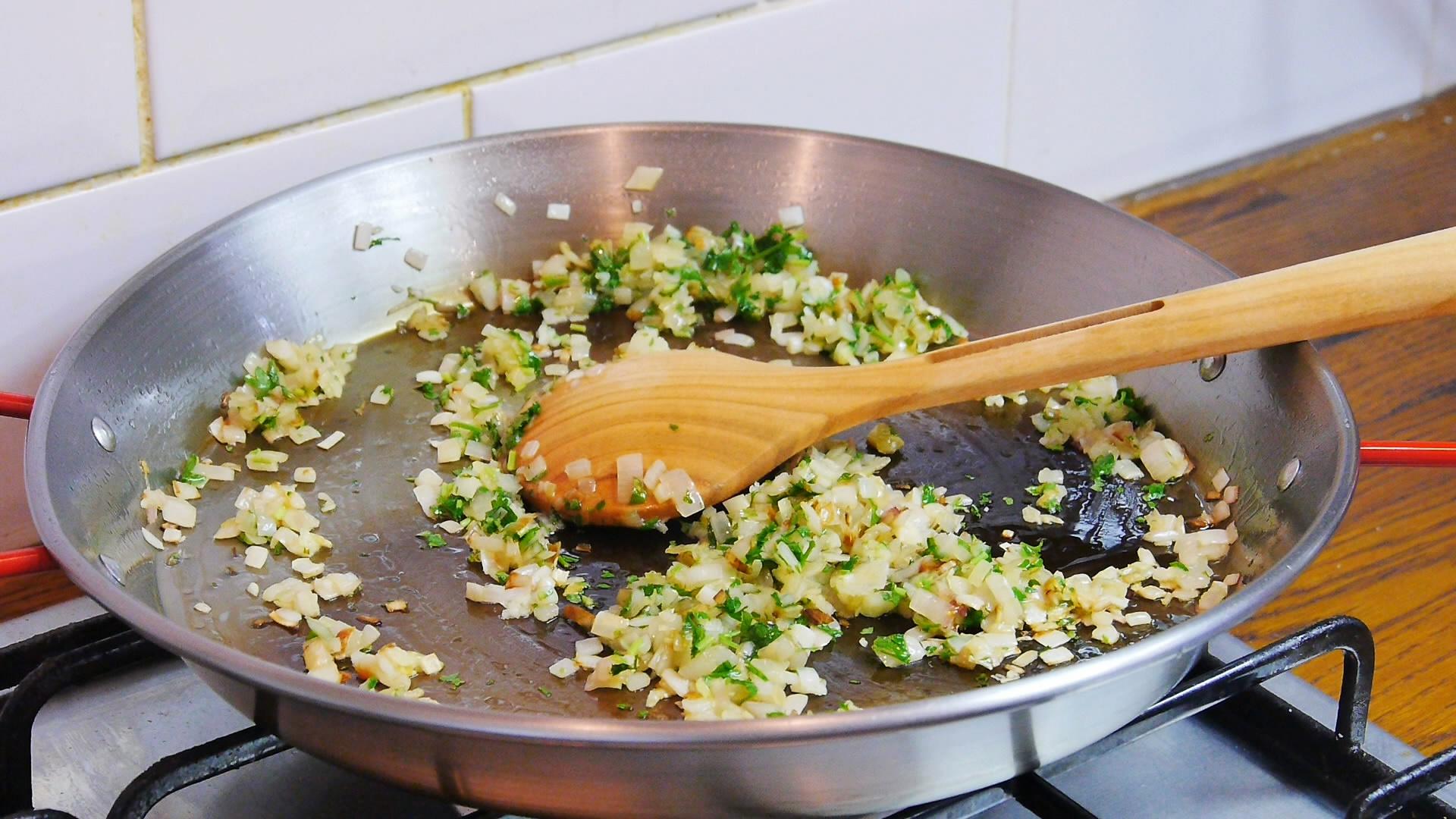【曼食慢语】Seafood Paella 西班牙海鲜饭的做法 步骤11