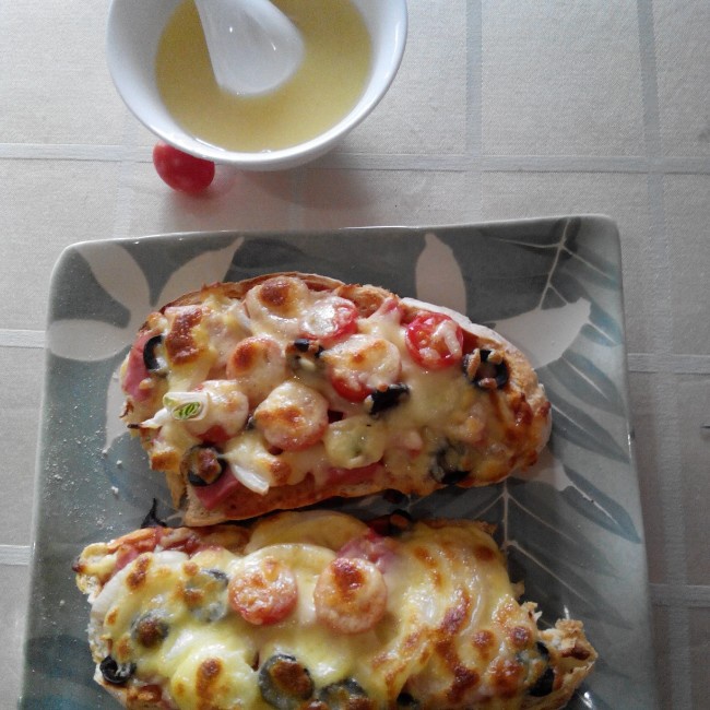 吐司培根小批萨