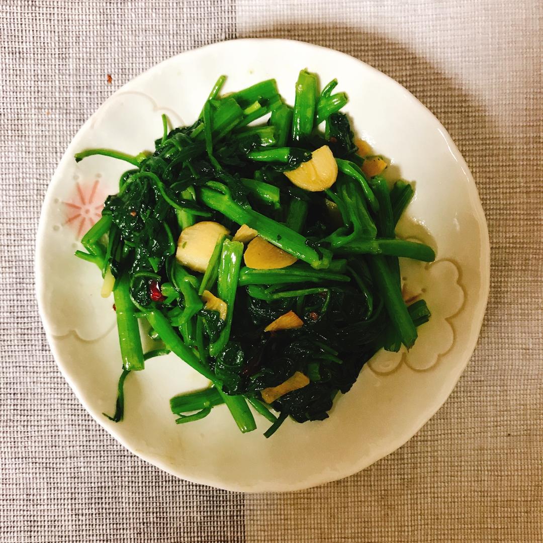 清炒空心菜（藤藤菜）