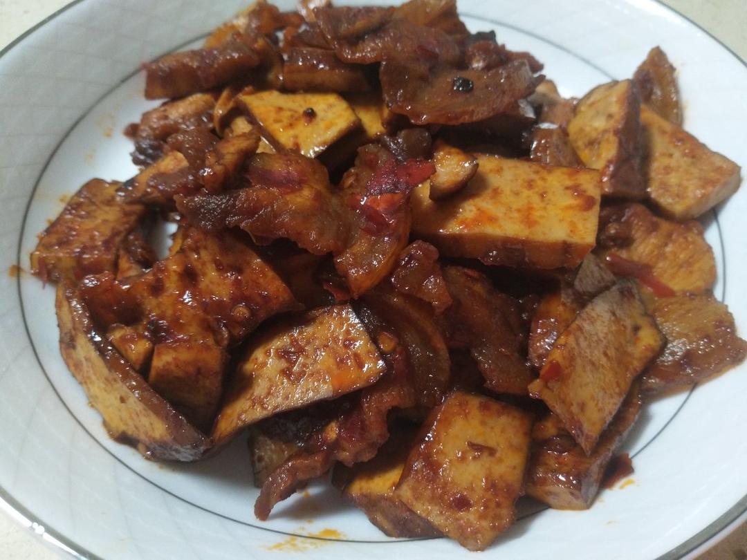 香干回锅肉
