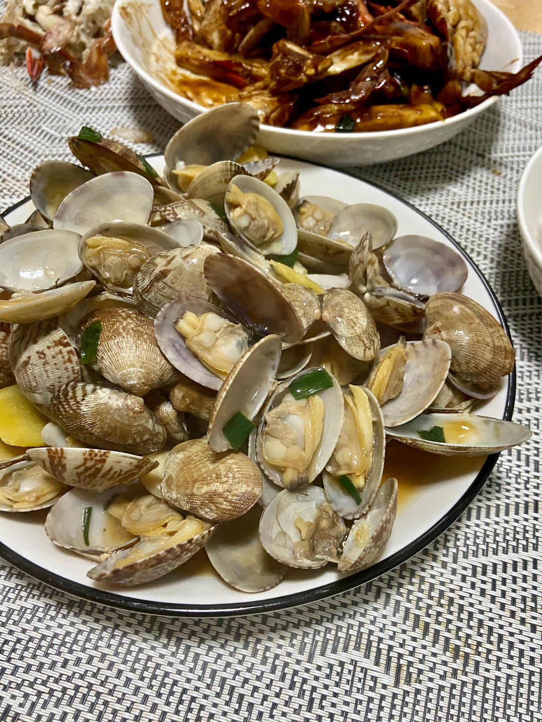 5分钟快手菜❗️秒杀路边摊爆炒花甲～好吃到爆