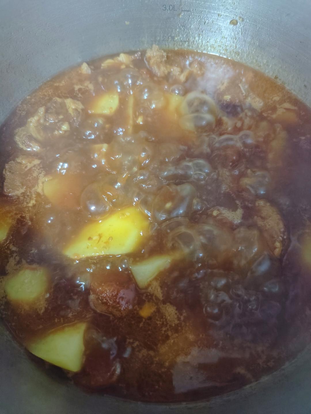 番茄土豆炖牛腩