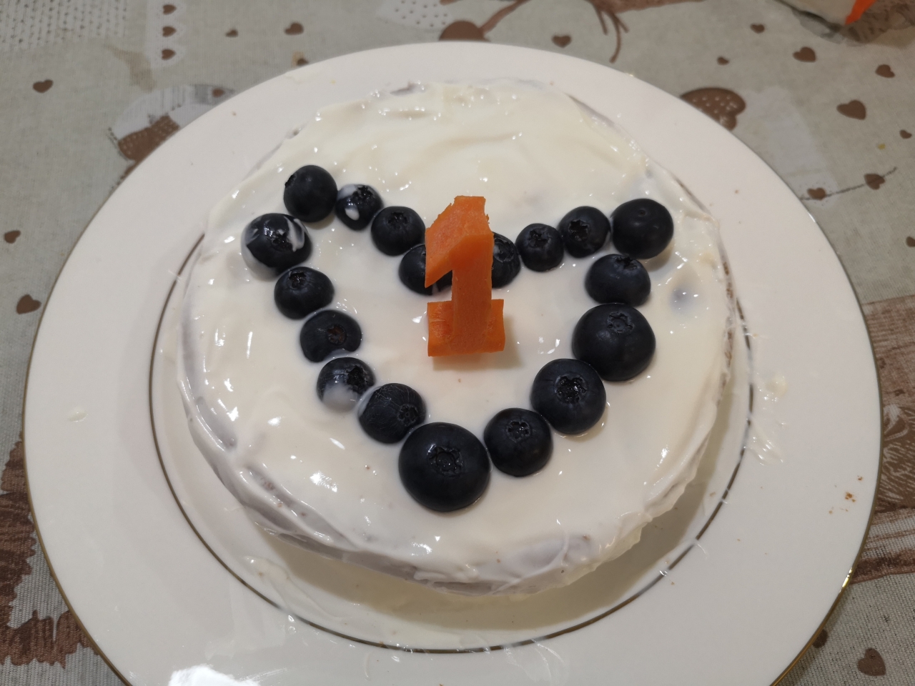 1周岁生日蛋糕（无糖香蕉戚风+无糖希腊酸奶抹面）