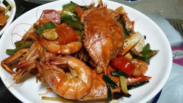 干锅虾蟹的做法 步骤1