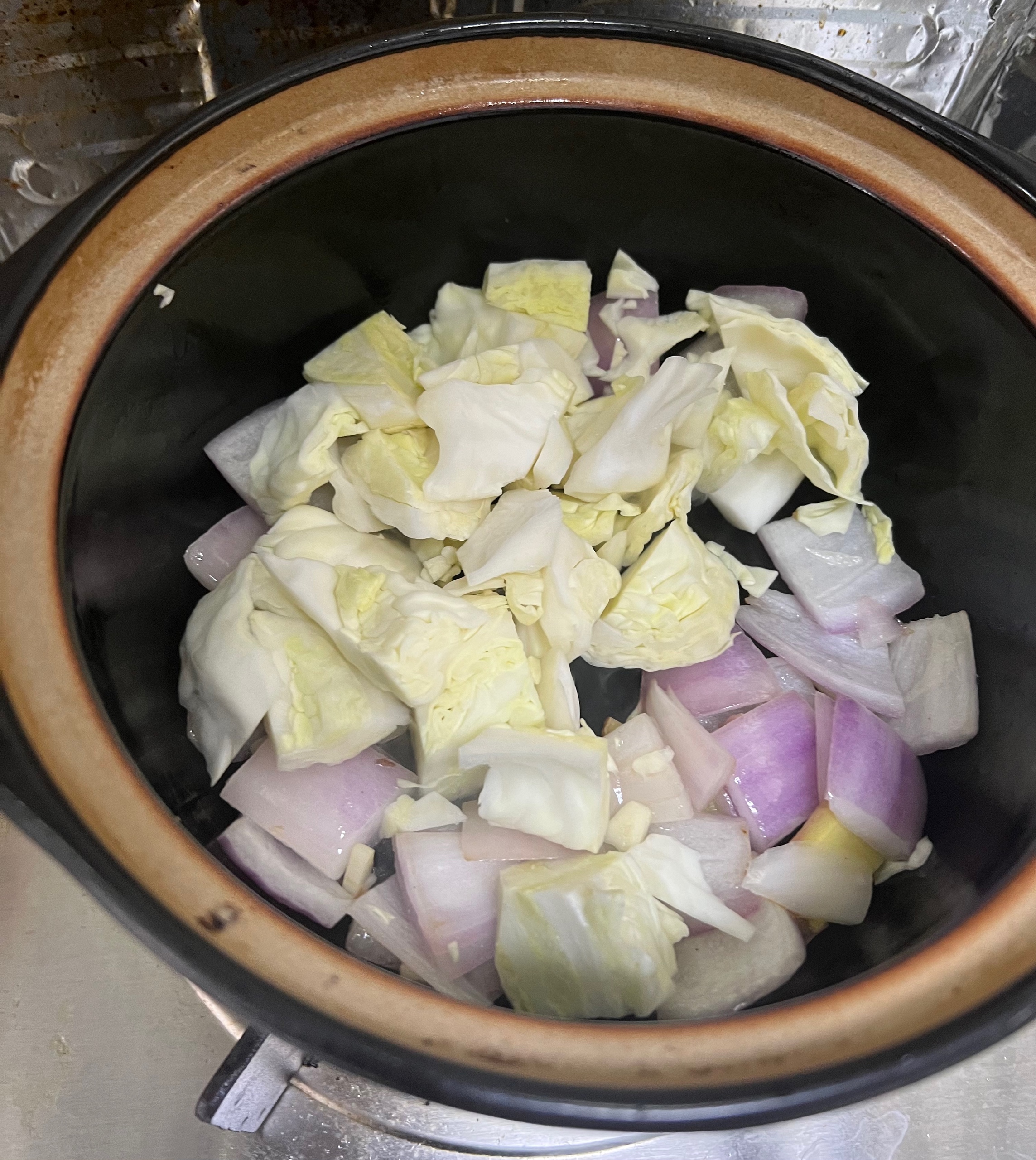泡菜肥牛汤（一人食快手菜
）的做法 步骤3