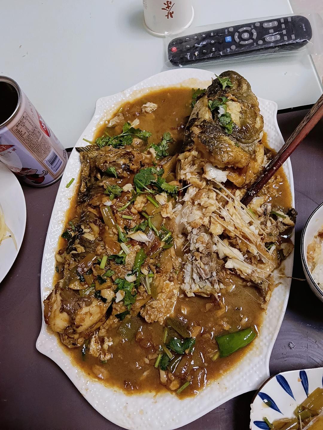 厨师长教你：“红烧鲤鱼”的家常做法（不辣），味道很赞先收藏了