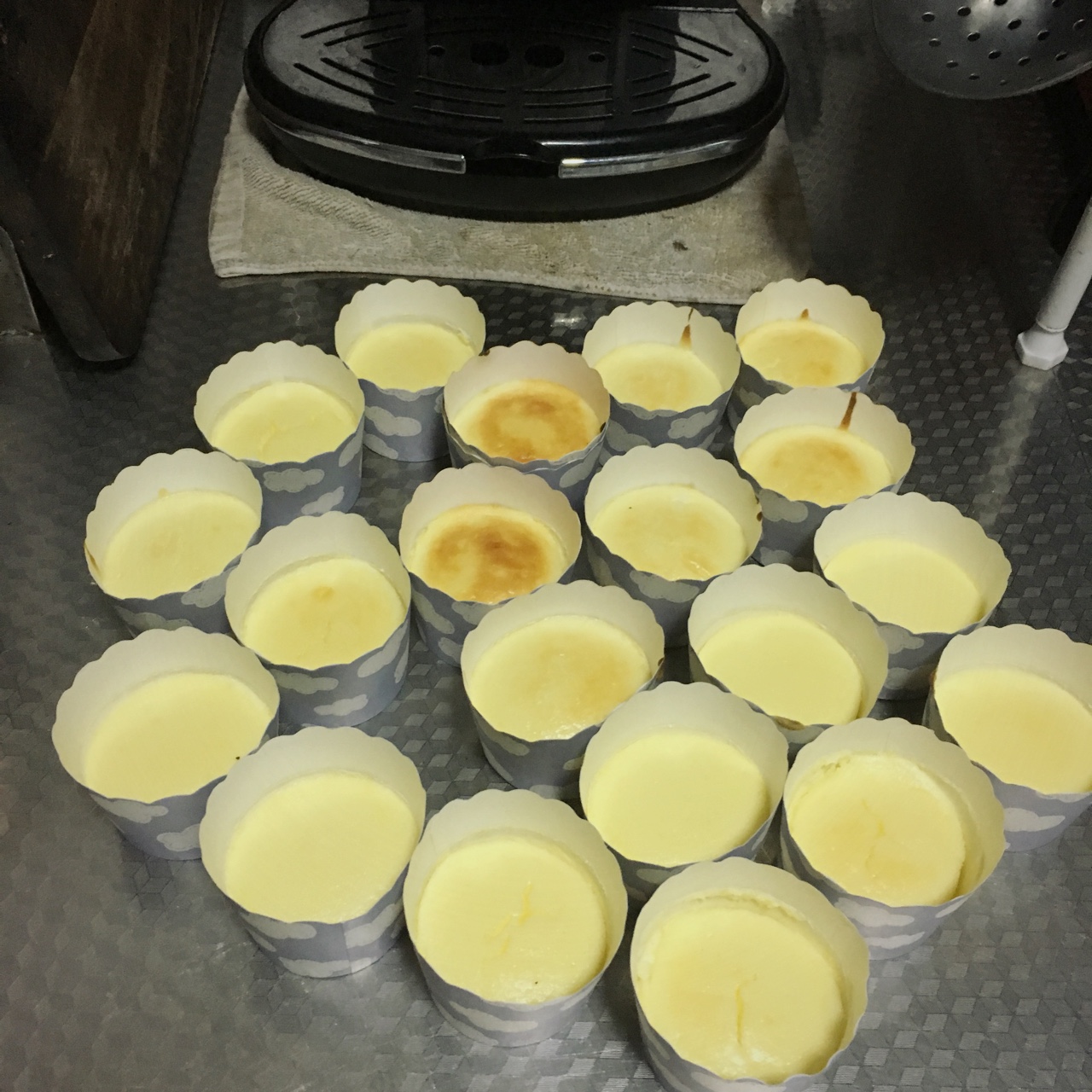 周末浓情烘焙---半熟芝士蛋糕（总统特约食谱）——君之