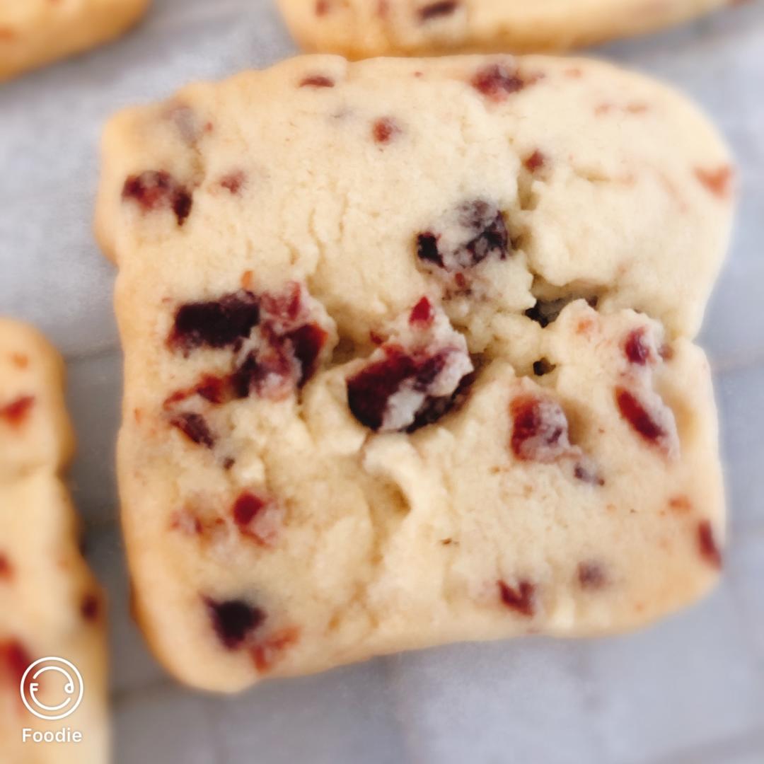 蔓越莓饼干（一半黄油一半玉米油）