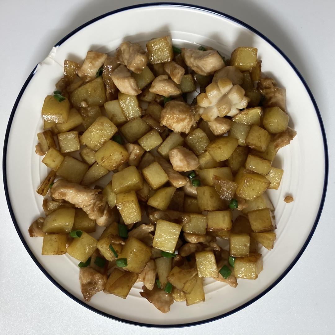 一道怎么做都好吃的干煎土豆鸡丁（红烧，咖喱，椒盐，孜然）