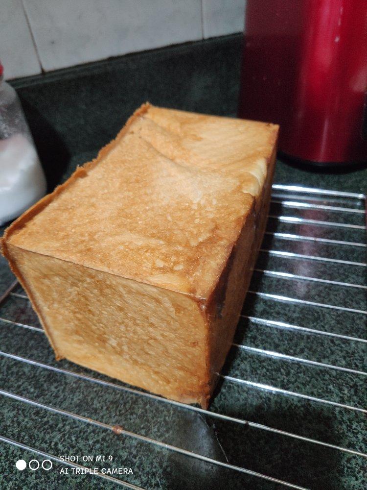 椰蓉吐司面包 Coconut Loaf
