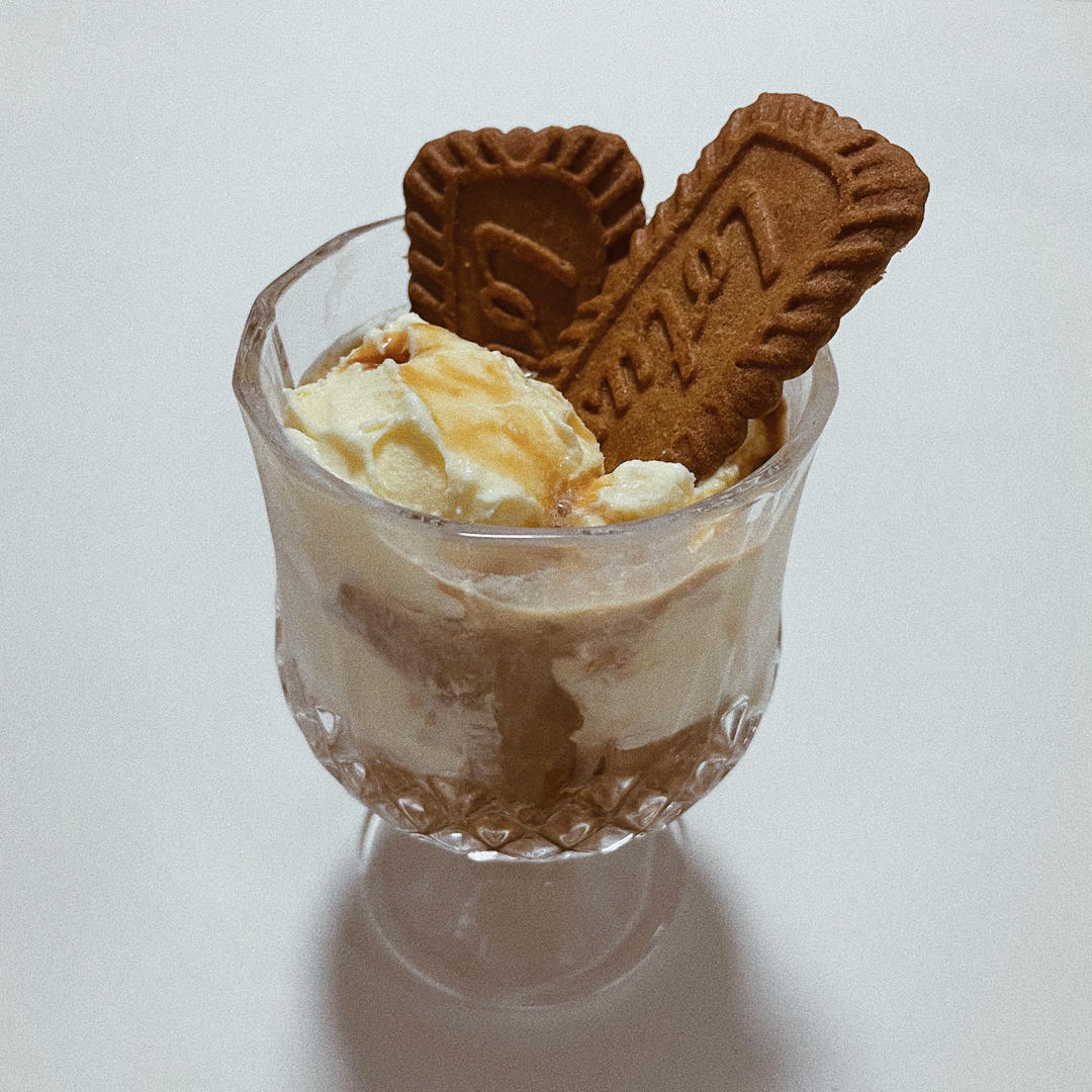 焦糖饼干阿芙佳朵