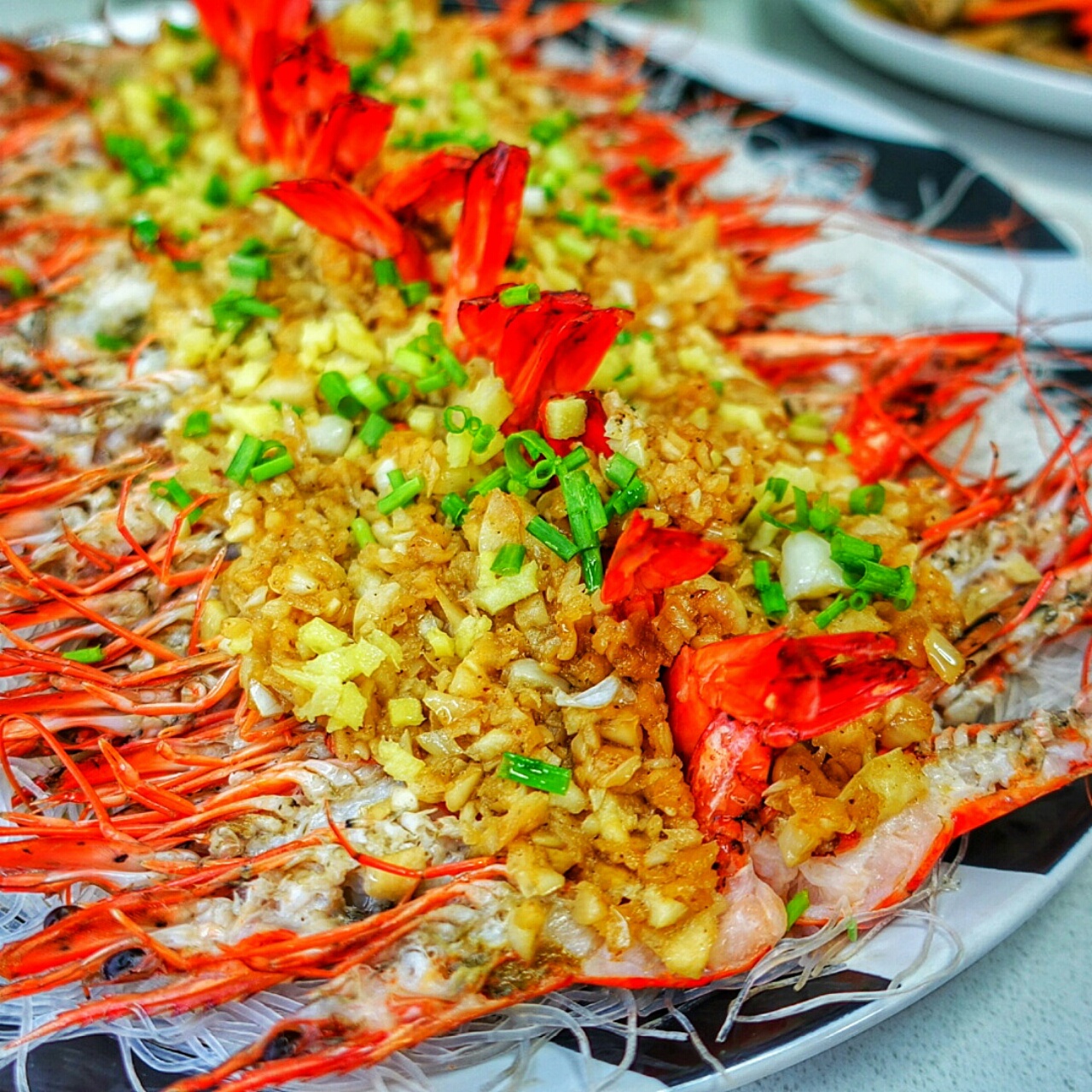 蒜蓉粉丝蒸大虾