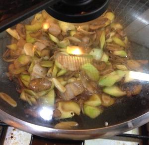 香菇西葫芦炒肉片的做法 步骤8