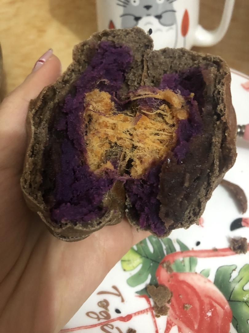全麦芋泥紫薯肉松包