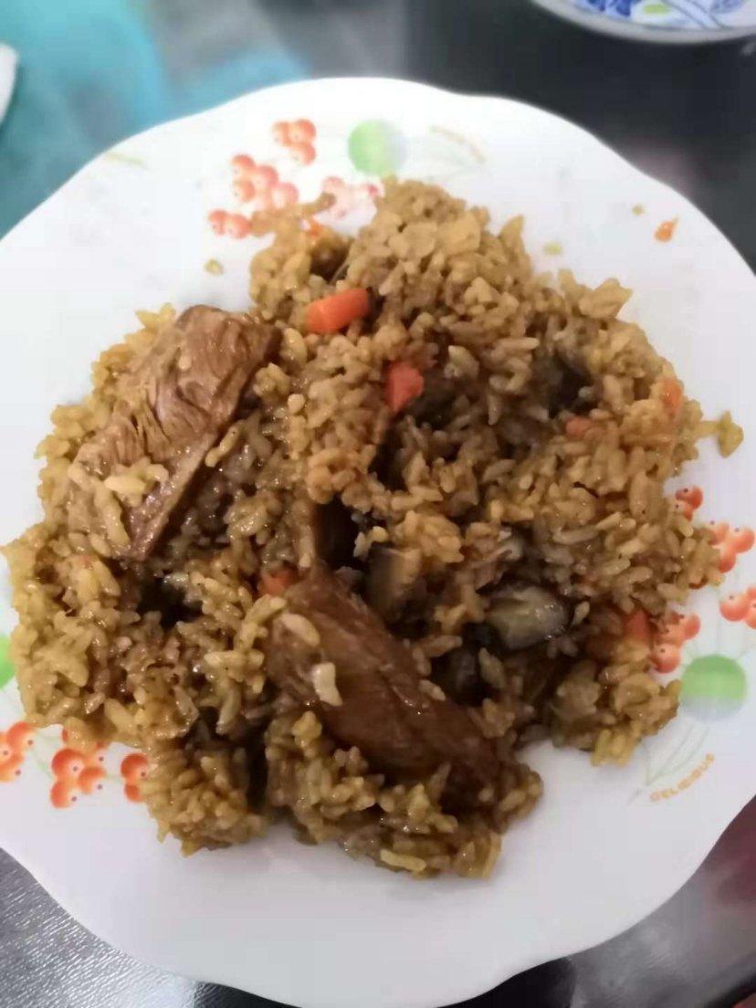 香菇排骨饭
