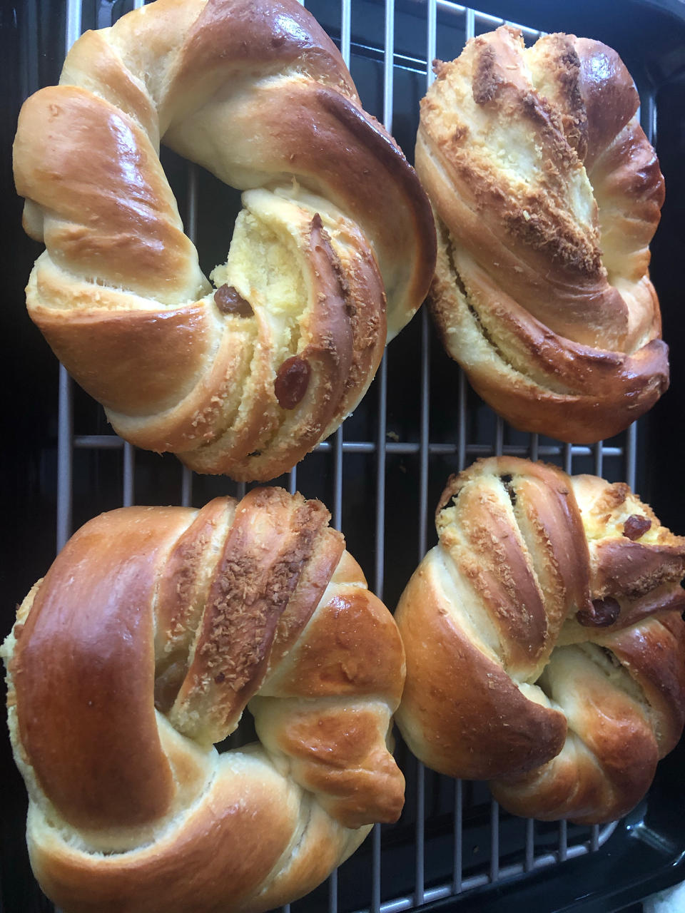 一次发酵-松软拉丝椰蓉排包-椰蓉金砖-椰蓉面包