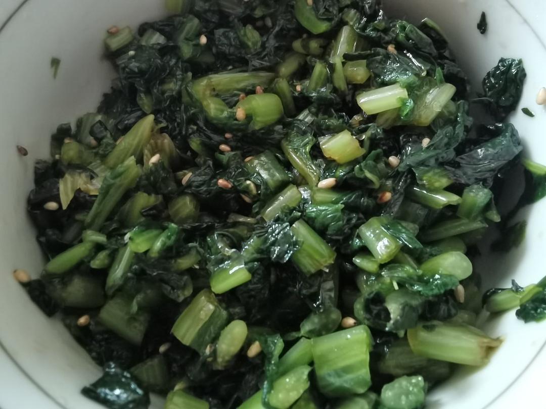 凉拌莴笋叶