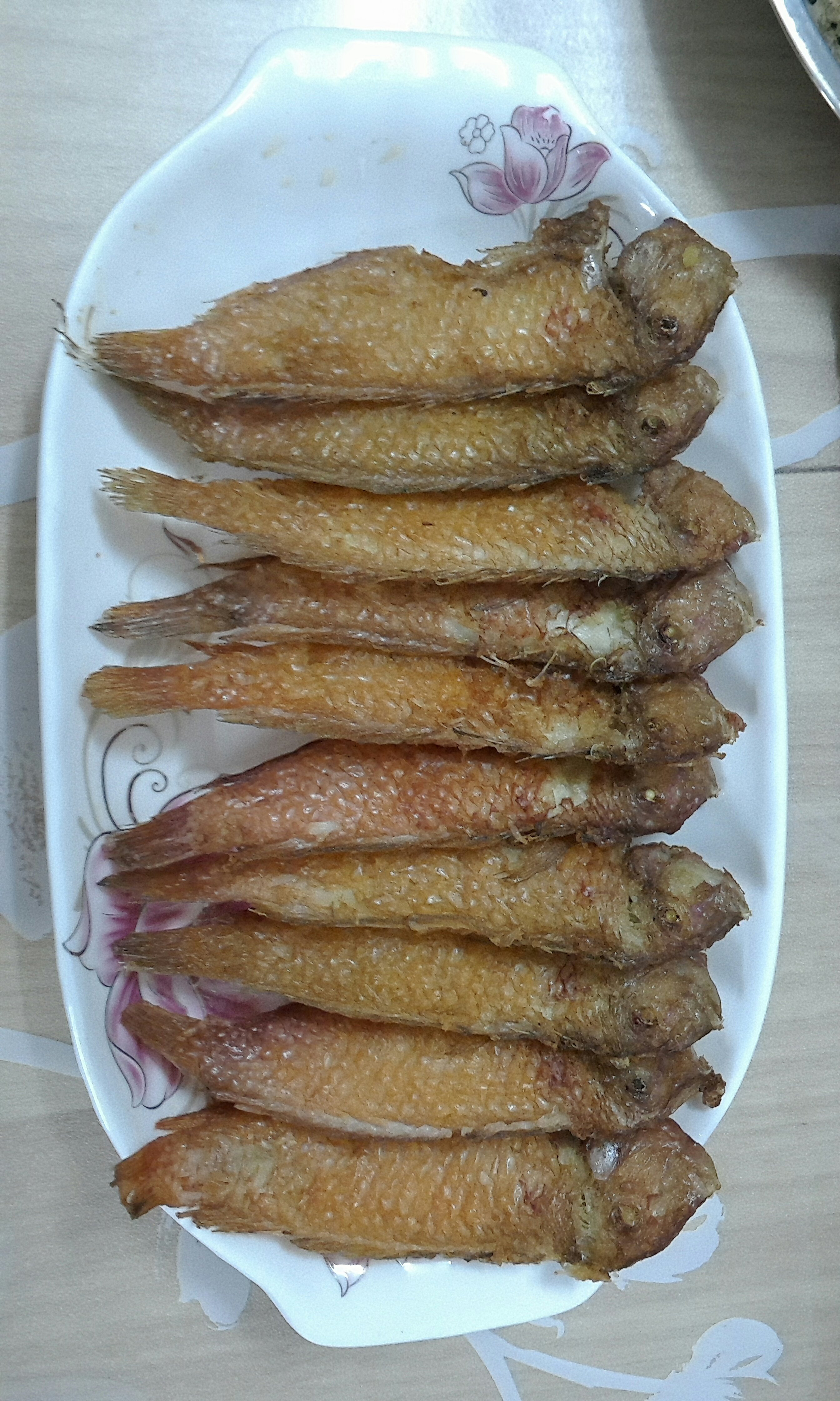 香煎鹦哥鱼的做法