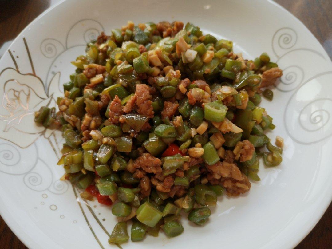 肉沫豆角下饭菜