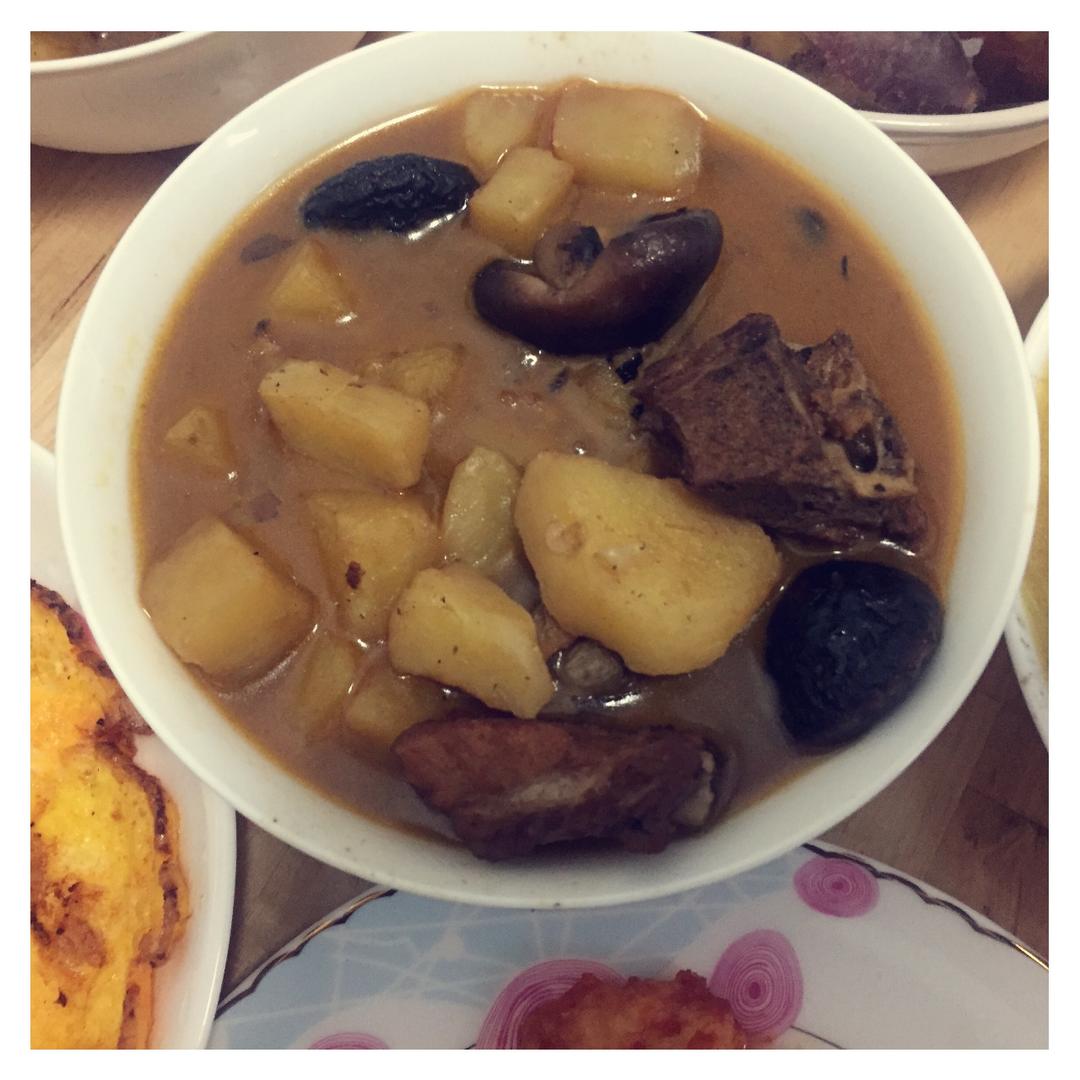 土豆蘑菇烧排骨