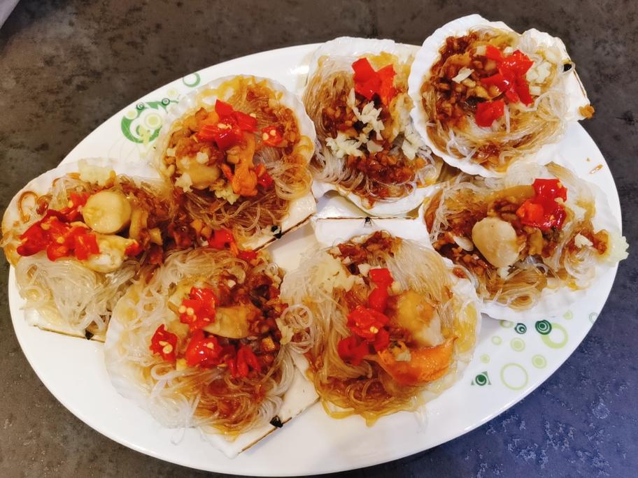 蒜蓉粉丝蒸扇贝