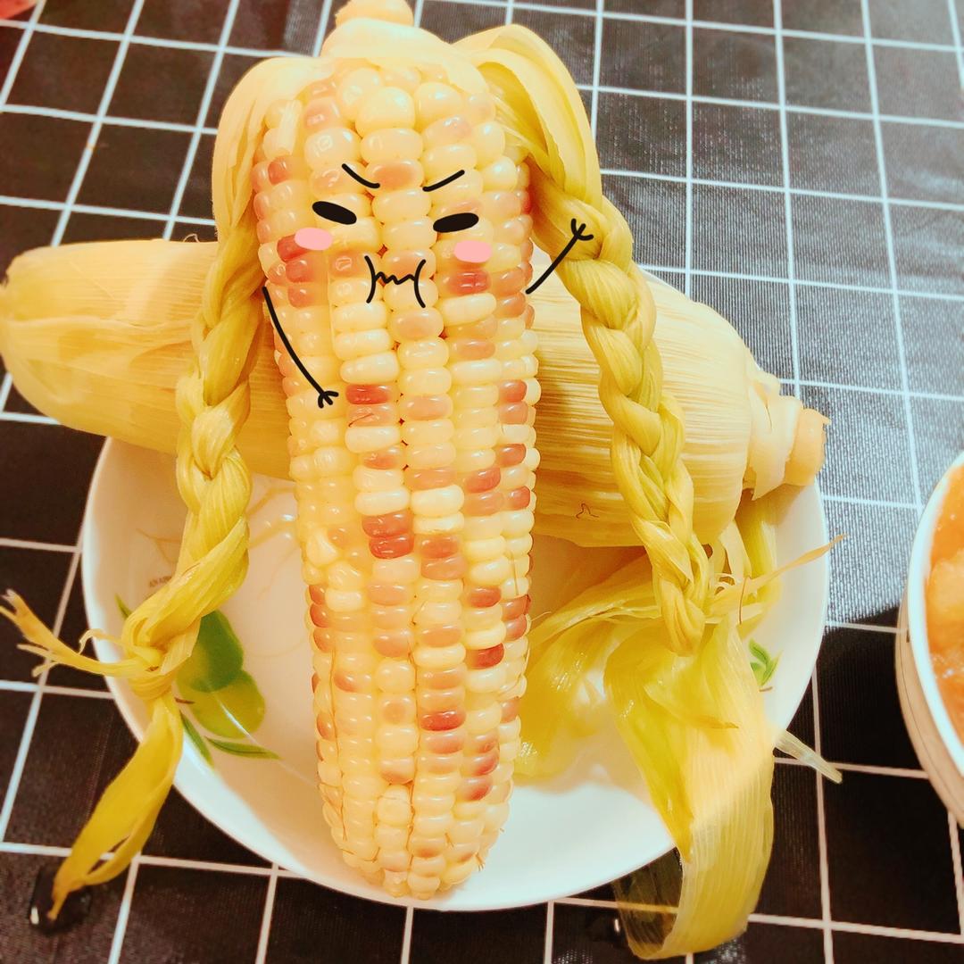 煮玉米棒玩出花样卡通造型