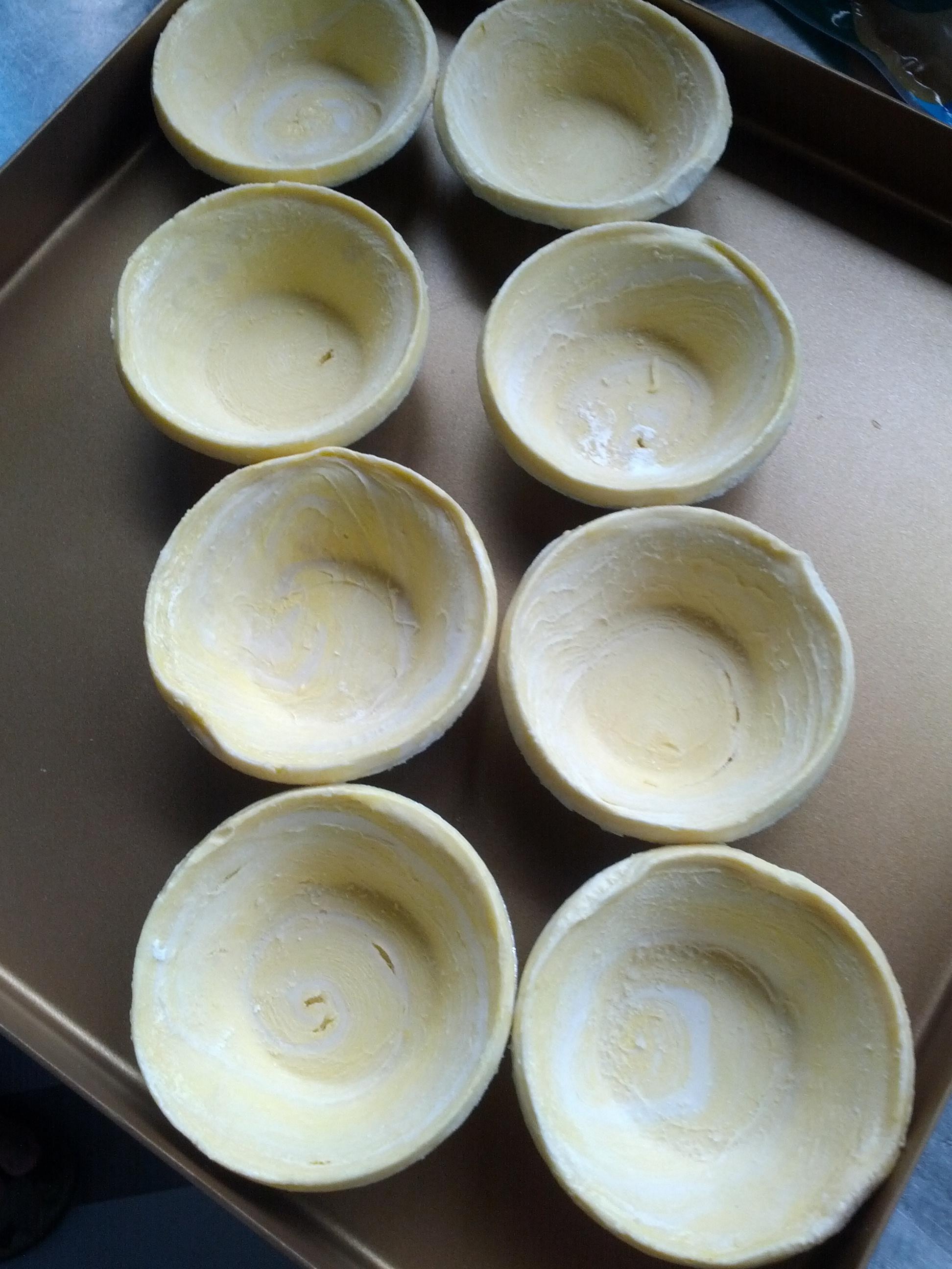 香喷喷的——淡奶油蛋挞的做法 步骤1