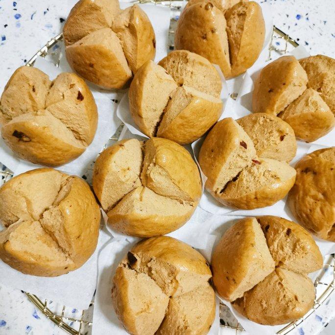 老红糖粗麦开花馒头