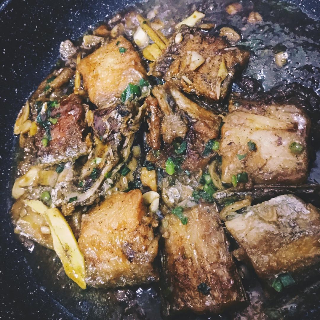 红烧带鱼