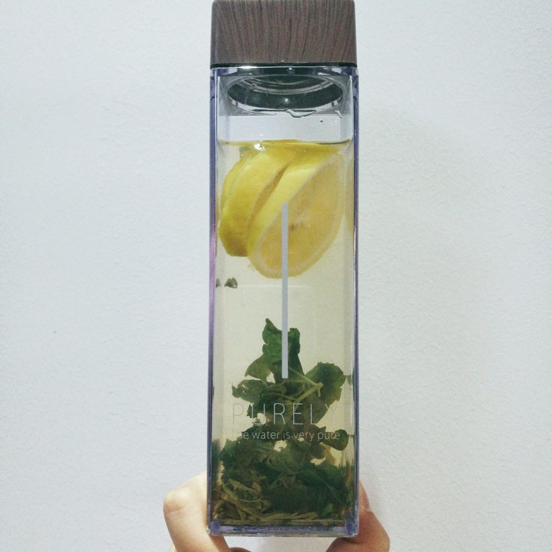 柠檬薄荷冰茶