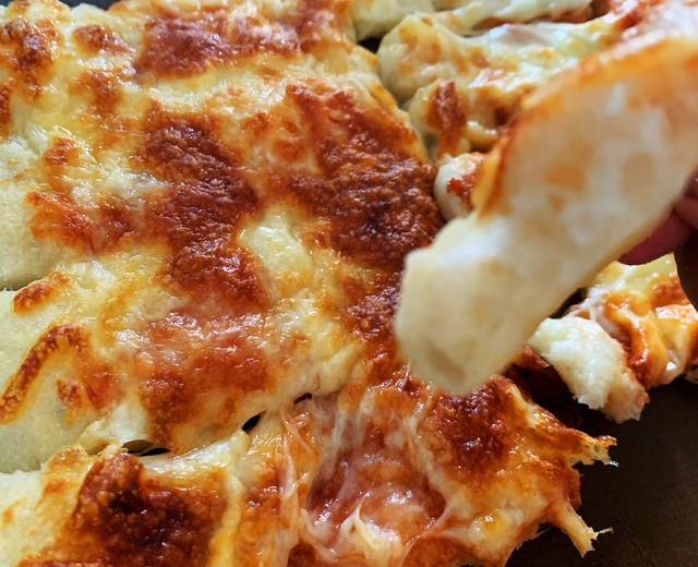 芝士薄底披萨的做法