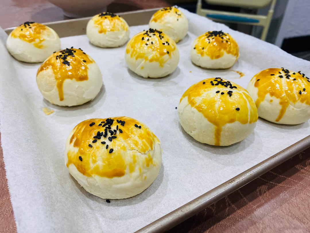 蛋黄酥（古早味）