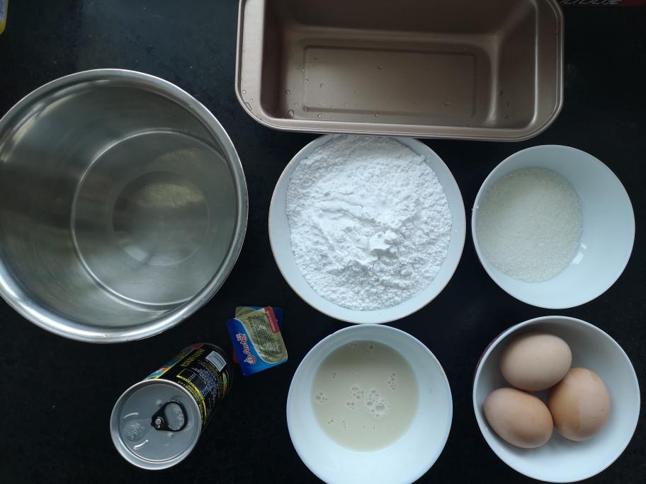 纯奶手撕吐司的做法 步骤1