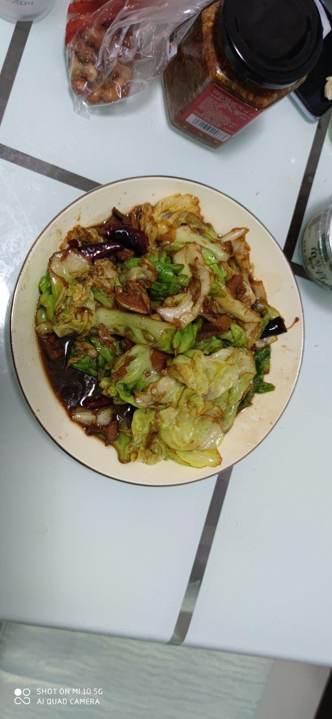阿婆手撕包菜